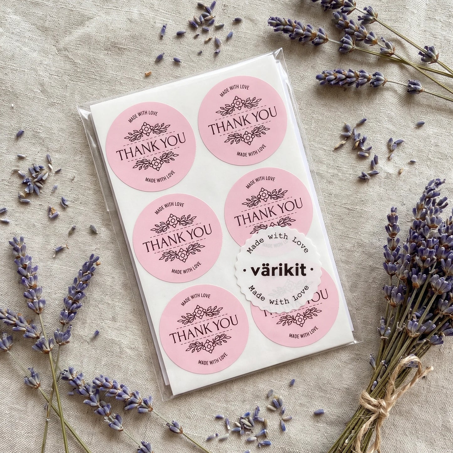 Botanische Made With Love Aufkleber für kleine Unternehmen, Lavendelstrauß-Bindung, 2 Zoll rund, 60 Etiketten | Varikit